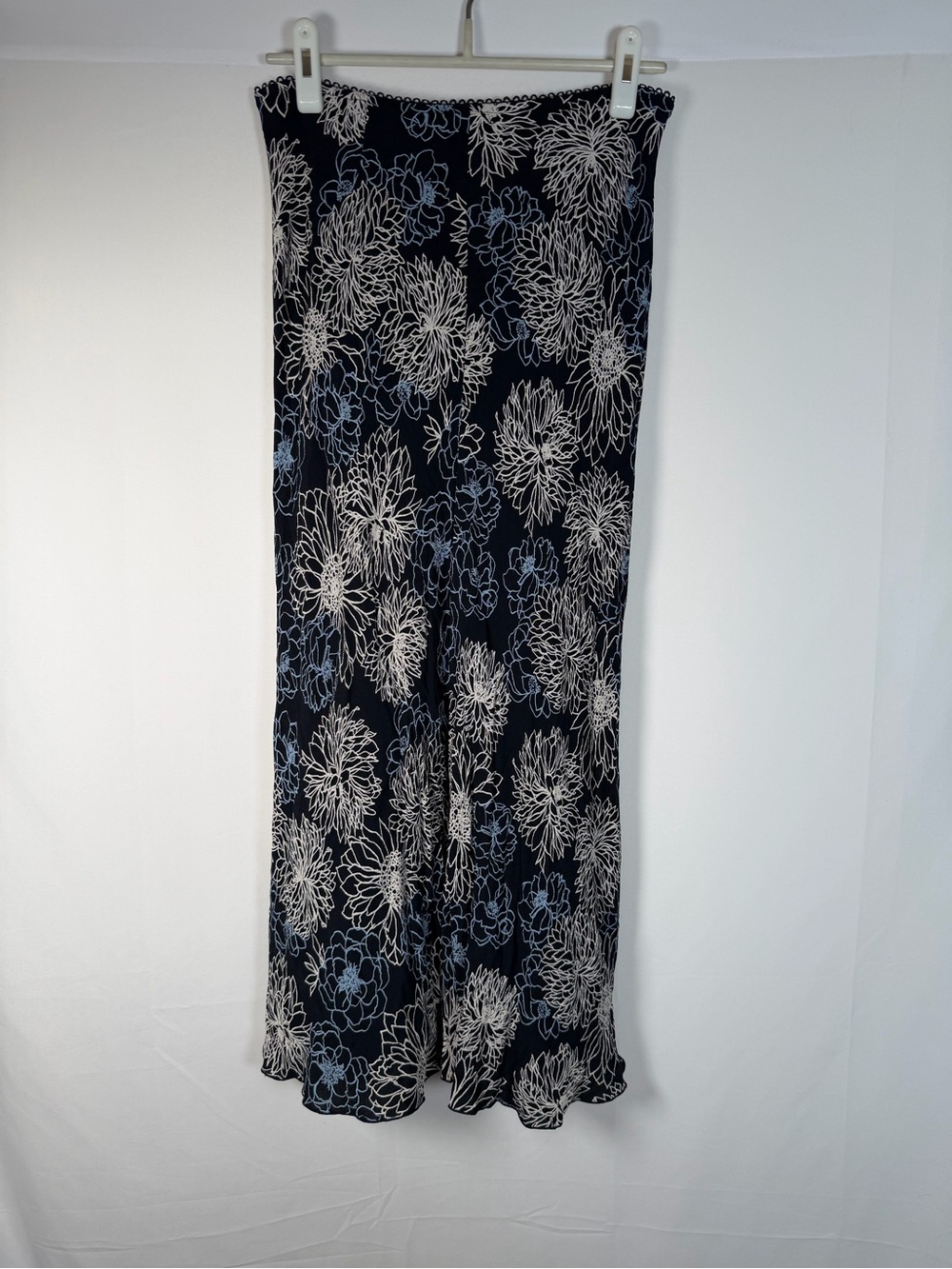 Y2K Old Navy Maxi‎ Slip Skirt with White Floral Outline
